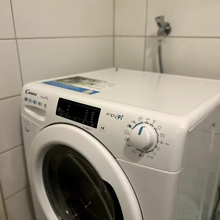 Ruhige Mit Netflix Kueche & Waschmaschine Stutensee